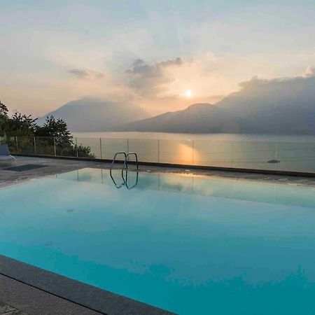 Poolside Apartment Cristina Bellano Zewnętrze zdjęcie